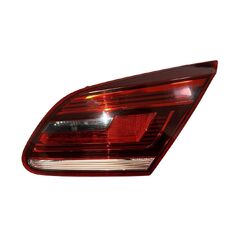 VW Passat CC facelift r.v. 2015 pravé zadní vnitřní světlo 3C8945308S