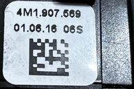 Audi A4 B9 8W S-Line avant r.v. 2017 tlačítko 4M1907569