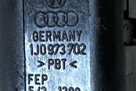 Audi RS4 B7 8E sedan r.v. 2007 snímač otáček 1J0973702