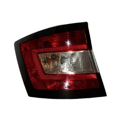 Škoda Fabia 3 kombi r.v. 2017 levé zadní vnější světlo 6V9945095