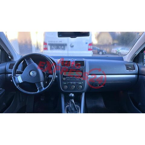 Vůz na náhradní díly VW Golf 5 kombi 2008 BXE JCR LC9X