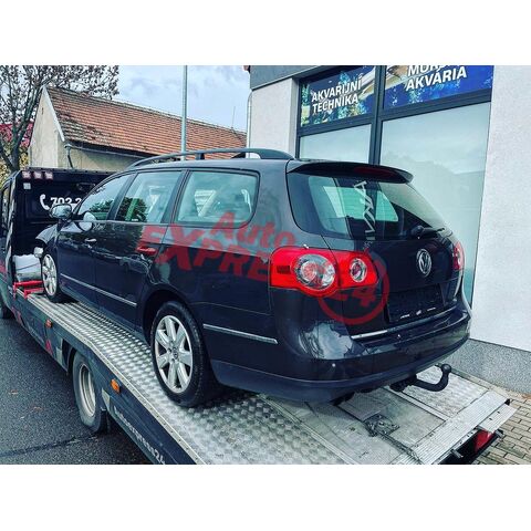Veškeré náhradní díly VW Passat B6 kombi 2007 BMR JMA LC8Z