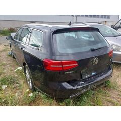 Vůz na náhradní díly VW Passat B8 kombi 2018 CRLB SYV LC9X