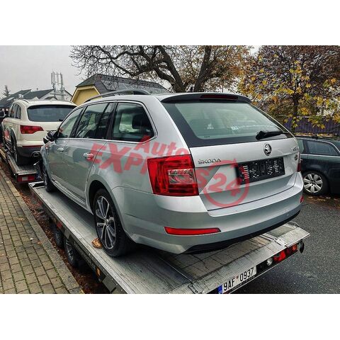Vůz na náhradní díly Škoda Octavia 3 kombi 2016 CXX MWW LA7W