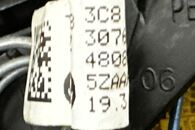 VW Passat B7 kombi r.v. 2013 airbag řidiče 3C8880201T