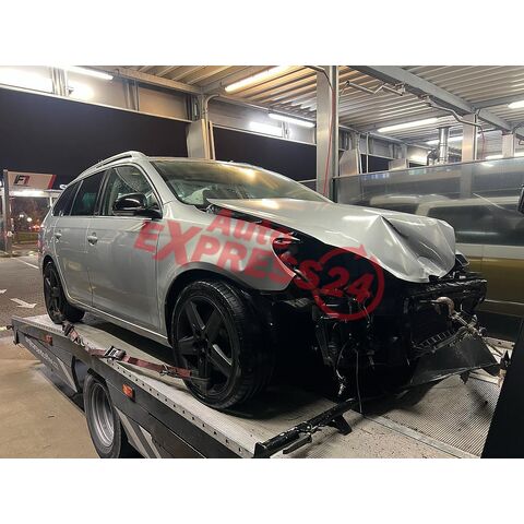 Vůz na náhradní díly VW Golf 6 kombi r.v. 2012 CFHC NJK LA7W