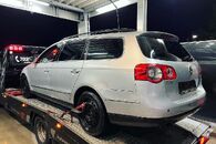 Vůz na náhradní díly VW Passat B6 kombi 2006 BKP HDV LA7W