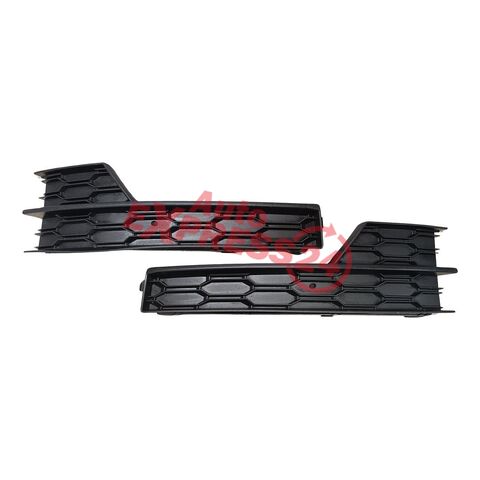 Škoda Octavia 3 facelift kombi r.v. 2018 mřížky předního nárazníku 5E0807682F 5E0807681F