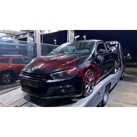 Vůz na náhradní díly VW Scirocco 3 r.v. 2009 CAWB KNU LC9X
