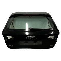 Audi A3 8V Sportback r.v. 2016 černá metalíza kód barvy LY9B páté dveře