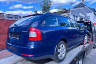 Vůz na náhradní díly Škoda Octavia 2 FL kombi CAXA LHY LF5A
