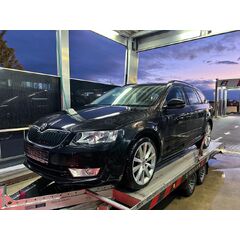 Vůz na náhradní díly Škoda Octavia 3 kombi 2015 CKF PFL LF9R