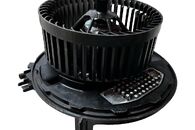 VW Passat B8 kombi r.v. 2015 ventilátor topení 3Q1919021A 3Q0907521A