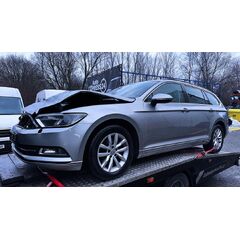 Vůz na náhradní díly VW Passat B8 kombi 2015 CRLB PZN LB7W