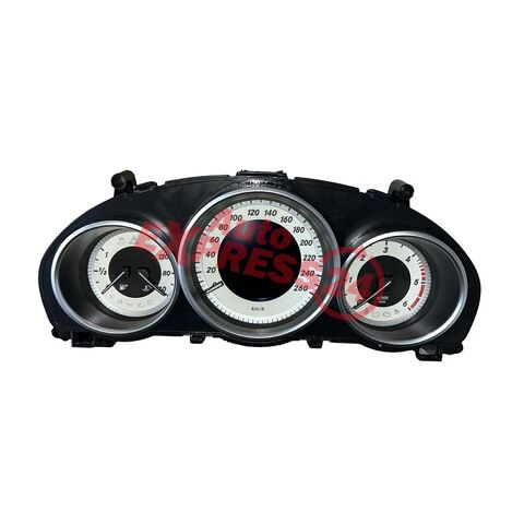 Mercedes Benz E220 kombi r.v. 2017 naftové budíky A2129007129