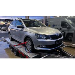 Vůz na náhradní díly Škoda Fabia 3 kombi 2017 CUSB SMC LA7W