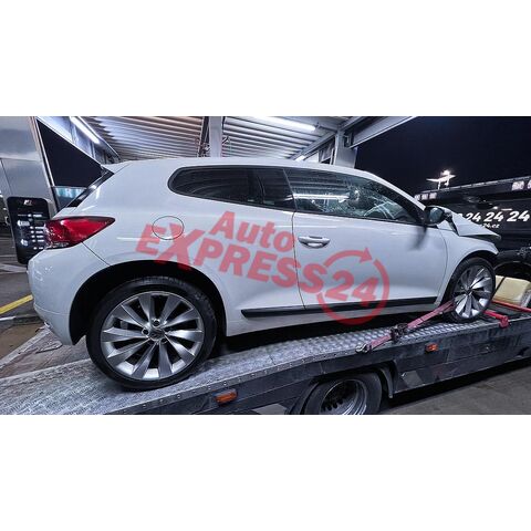 Vůz na náhradní díly VW Scirocco 3 r.v. 2010 CAXA LHY LB9A