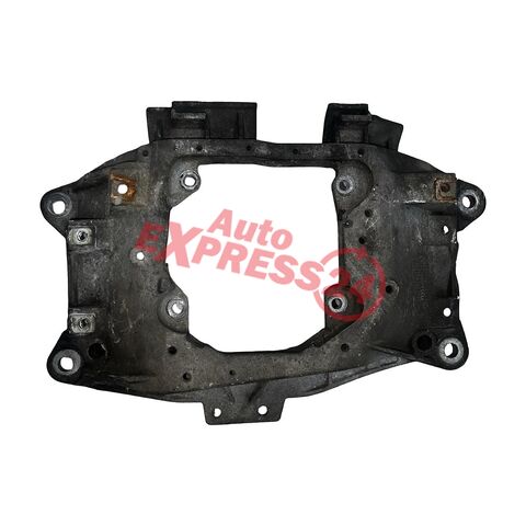 Audi A6 C7 4G avant r.v. 2013 držák převodovky NWQ 4G0399263R