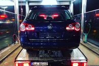 Veškeré náhradní díly VW Passat B6 kombi 2009 CBDC LHP LD5Q