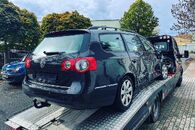 Veškeré náhradní díly VW Passat B6 kombi 2007 BMR JMA LC8Z