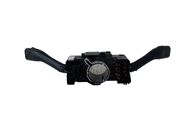 Audi A3 8L pětidveřová verze r.v. 2002 páčky volantu 8L0953513G 4B0953503F