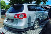 Veškeré náhradní díly VW Passat B6 kombi 2010 CAYC MDM LA7W
