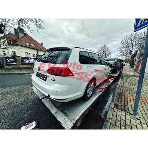 Veškeré náhradní díly VW Golf 7 kombi 2014 CLHA MWW LC9A