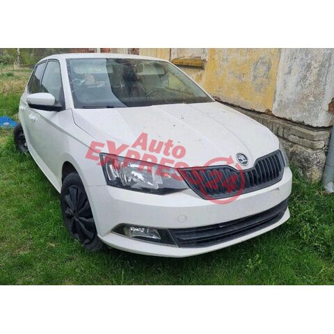 Vůz na náhradní díly Škoda Fabia 3 hatchback 2018 CHZB QTS LF9E