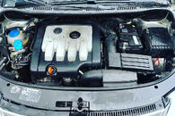 Veškeré náhradní díly VW Touran 1T 2008 BKD KDM LA7W