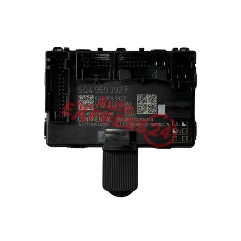 Škoda Karoq 7N r.v. 2019 řídící jednotka dveří 5Q4959392F 5Q4959392F