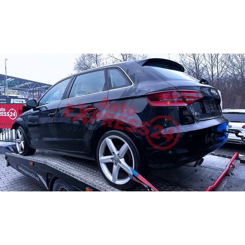 Vůz na náhradní díly Audi A3 8V Sportback 2016 CRLB PGT LY9B