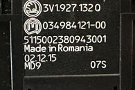 Škoda Superb 3 kombi r.v. 2016 tlačítka 3V1927132Q