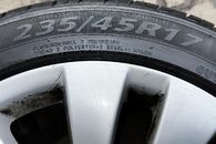 VW kola 235/45/R17 8Jx17H2 ET41 letní 4,88 mm 3C8601025A