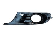 VW Golf 6 kombi r.v. 2012 pravá přední mřížka 1K9853666