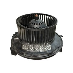 VW Golf 7 kombi r.v. 2018 ventilátor topení 5Q1819021E