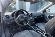 Veškeré náhradní díly Audi A8 4D 4H Quattro 12 CDSB MXX LX7W