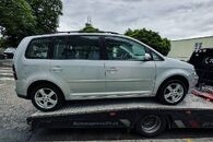 Veškeré náhradní díly VW Touran 1T2 FL 2008 BSE JJT LA7W