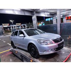 Vůz na náhradní díly Škoda Octavia 2 FL kombi 2013 CFHF NFP LA7W