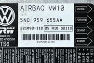 VW Tiguan 5N facelift r.v. 2013 černá palubní deska