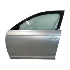 Audi A6 4F avant r.v. 2008 stříbrná metalíza kód barvy LY7W levé přední dveře