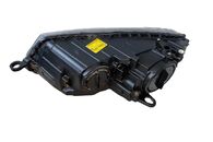 Škoda Octavia 3 kombi r.v. 2014 pravé přední světlo halogen 5E1941016 11.04.2014