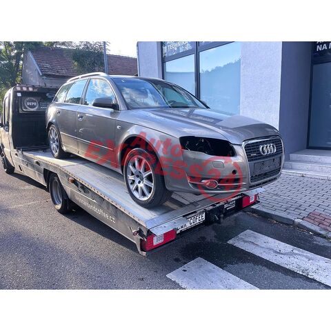 Vůz na díly Audi A4 B7 8E avant 2007 BWE HYH LZ9Y