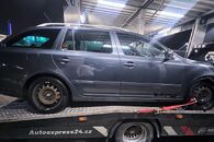 Vůz na náhradní díly Škoda Octavia 2 RS kombi 2010 CCZA KZS LF8J