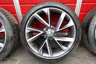 Škoda kola 235/40/R19 8Jx19H2 ET44 letni 2,4mm 3V0601025AP 2 kusy