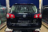 Náhradní díly VW Passat B6 kombi r.v. 2007 BLS JCX L041