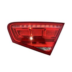 Audi A8 D4 4H sedan r.v. 2010 pravé zadní vnitřní světlo 4H0945094