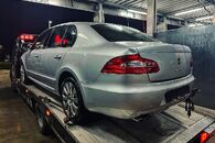 Vůz na náhradní díly Škoda Superb 2 sedan 2013 CFFB PBF LA7W