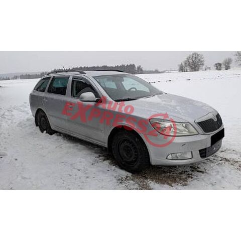 Vůz na náhradní díly Škoda Octavia 2 FL kombi 2013 CFHF NFP LA7W