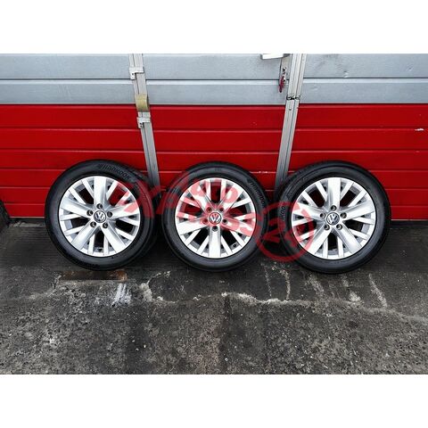 VW Touran 1T3 3 x kolo 205/55 R16 letní pneu 6,30mm DOT3423 6,5Jx16H2 ET50 5K0601025AL