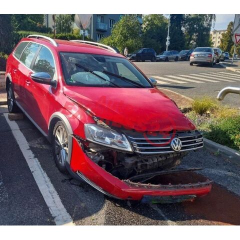 Vůz na náhradní díly VW Passat B7 Alltrack kombi 2014 CFGC PQW LY3D